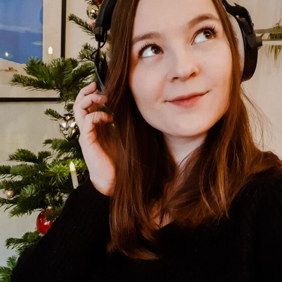 saengerin-fuer-weihnachtsfeier-hannah-stienen